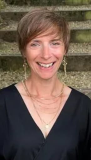 Fiona S.